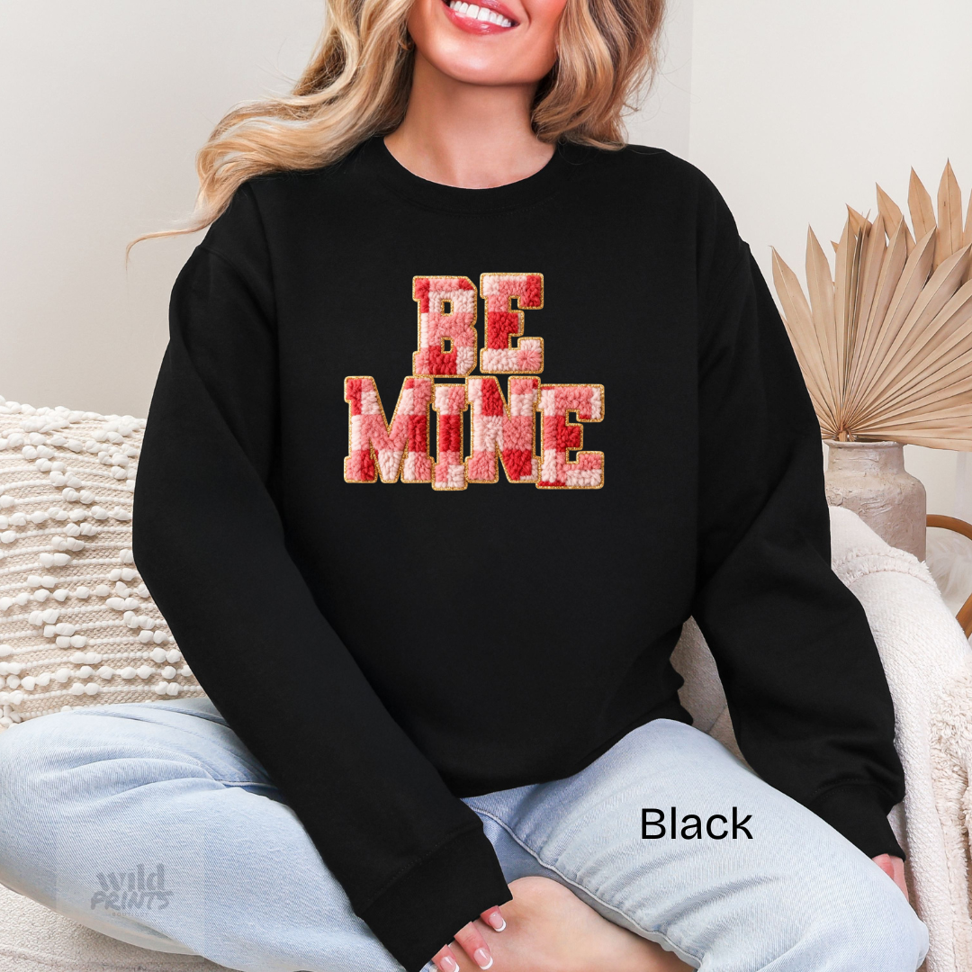 BE MINE Faux Yarn Gildan Crewneck