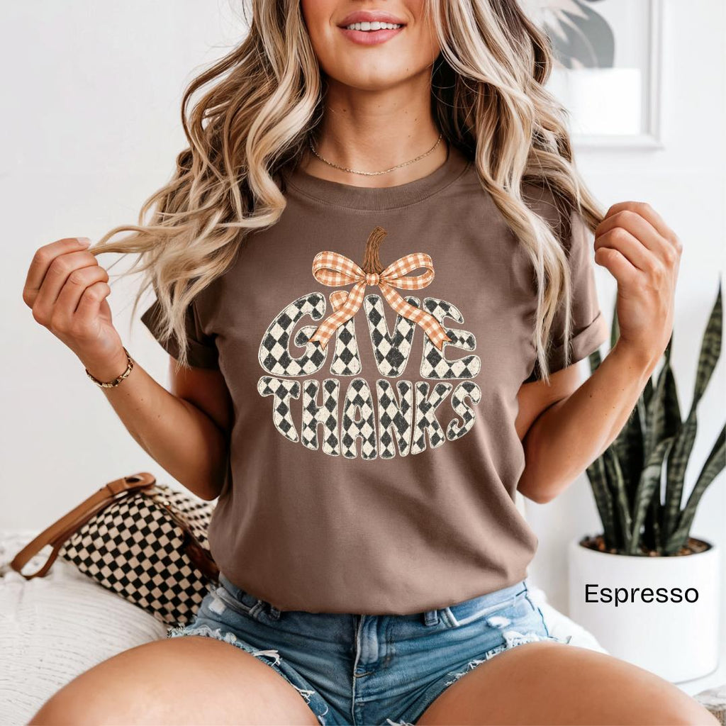 Give Thanks Checkered Pumpkin Bow Comfort Colors T-Shirt